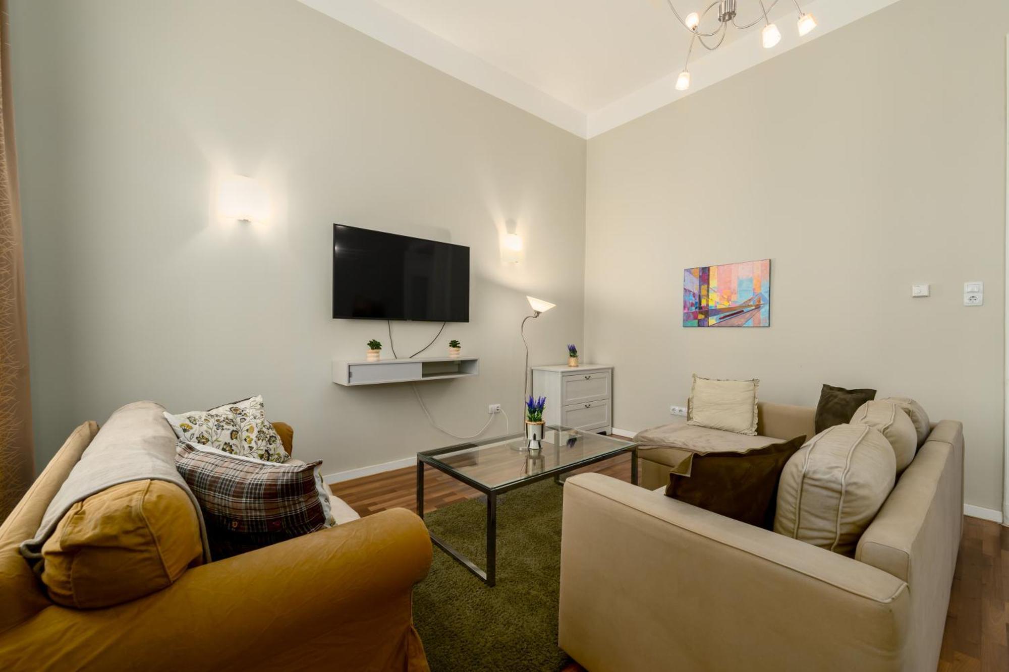 Spacious Apartment By Opera 布达佩斯 外观 照片
